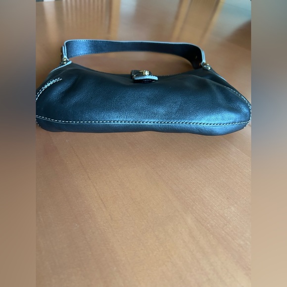 Beautiful Vintage Cole Haan baguette Black Bag - Picture 6 of 8